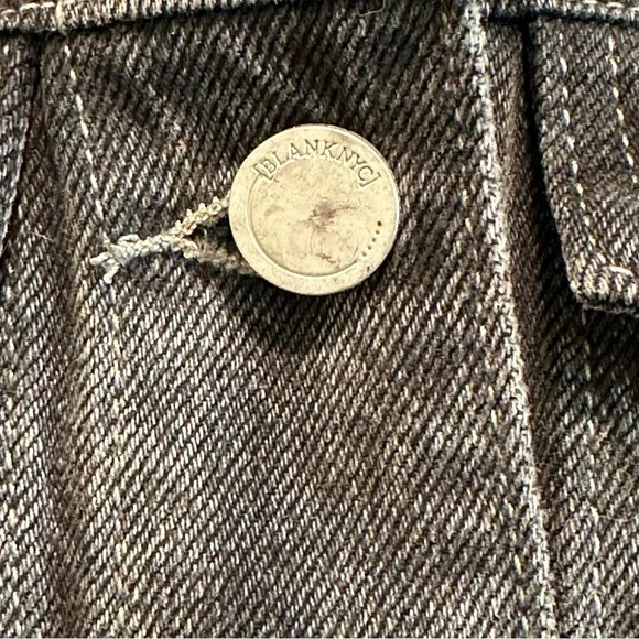 Blank NYC Thrill Seeker Peplum Distressed Black Charcoal Denim Jacket Sz S - Picture 6 of 13